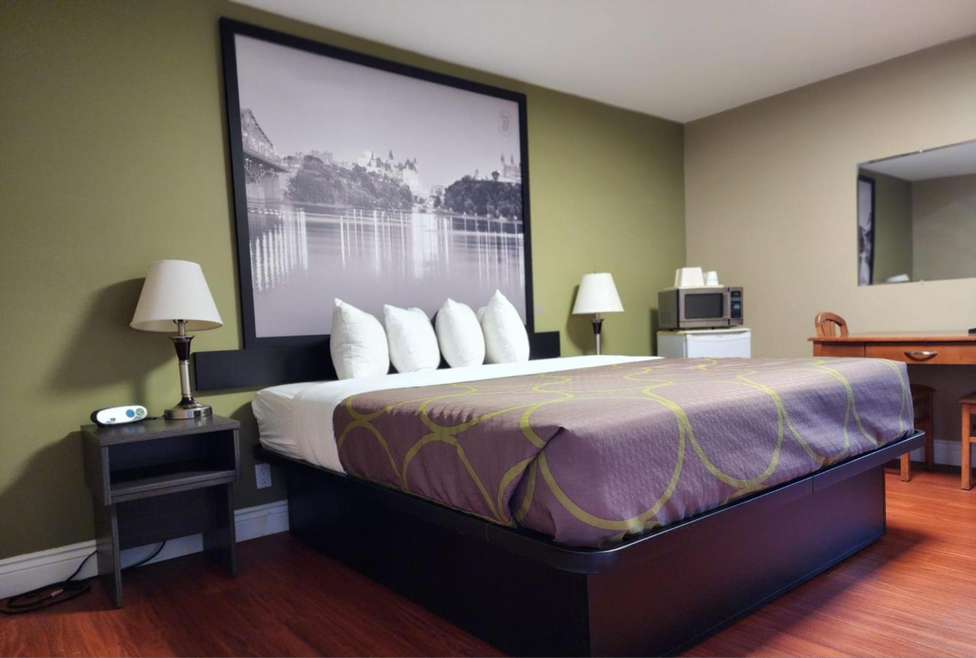 Hotel Super 8 By Wyndham Pembroke Esterno foto