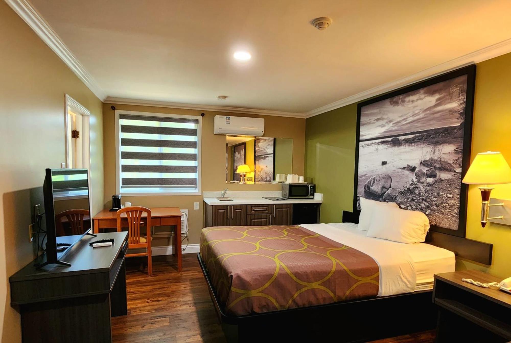 Hotel Super 8 By Wyndham Pembroke Esterno foto